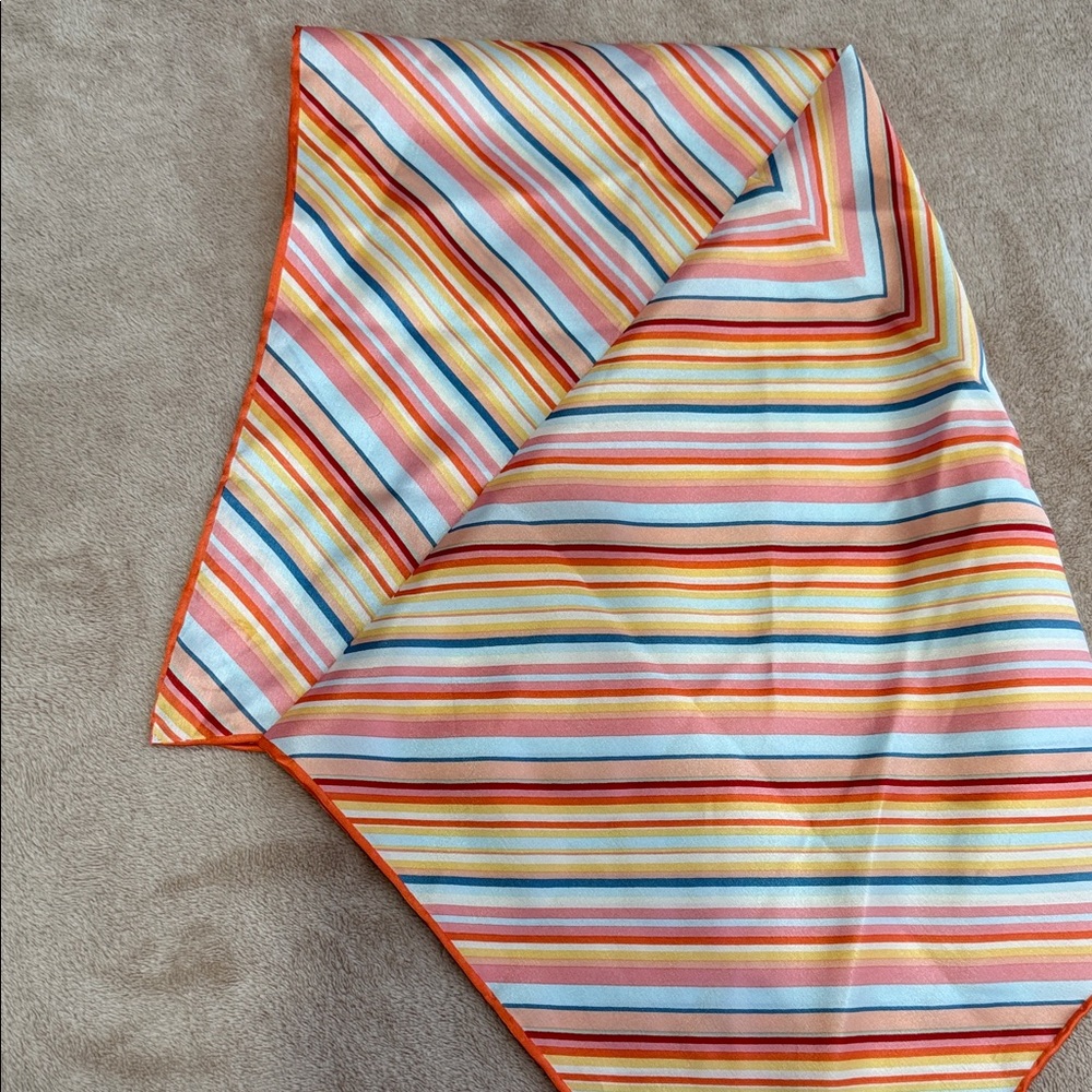 Colorful Scarf Set with Patterns - Picture 4 of 4
